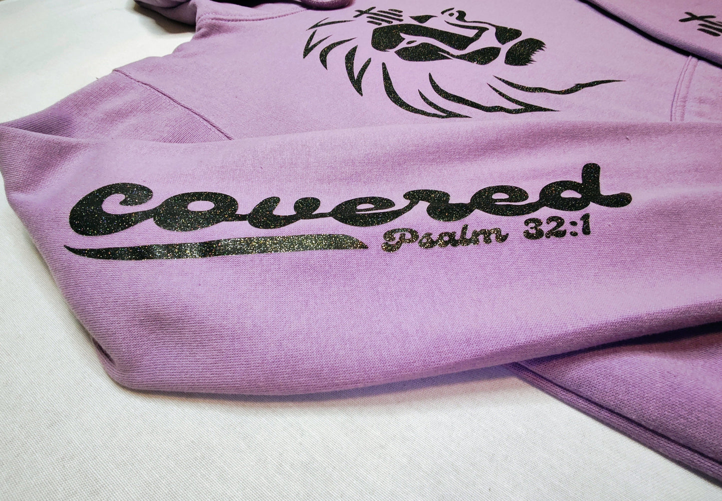 COVERED PSALM 32:1 "LION OF JUDAH" SWEATSUIT