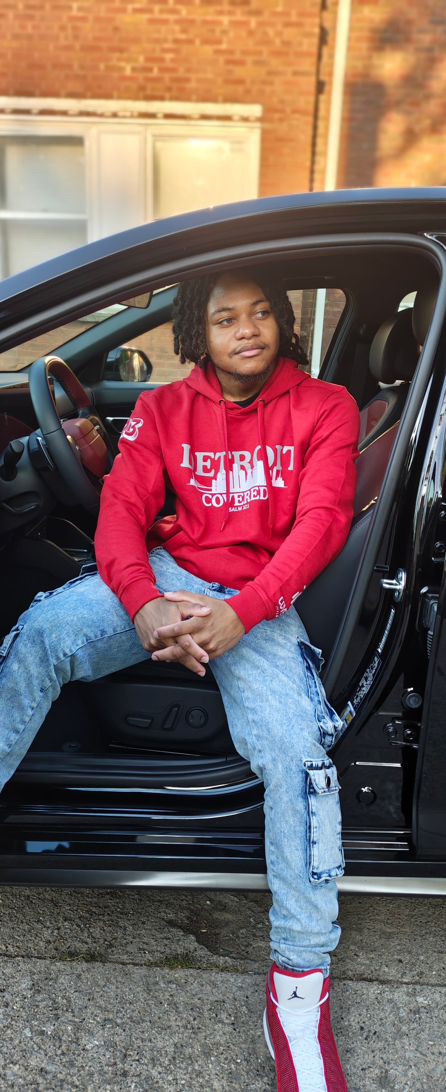 Detroit Skyline COVERED Psalm 32:1 HOODIE