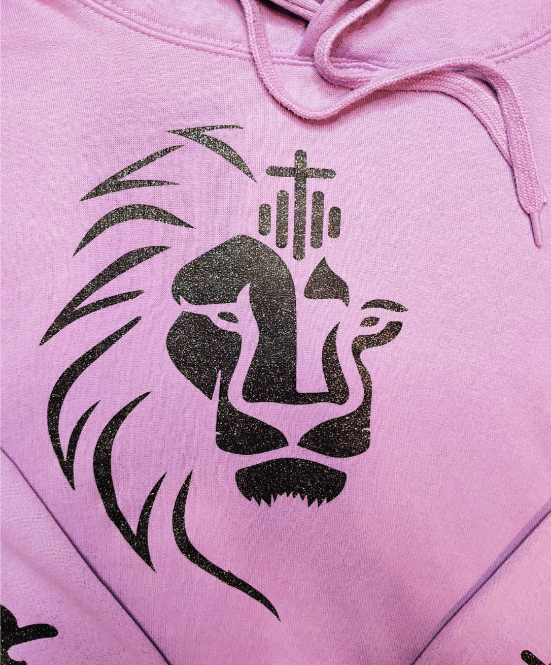 COVERED PSALM 32:1 "LION OF JUDAH" SWEATSUIT